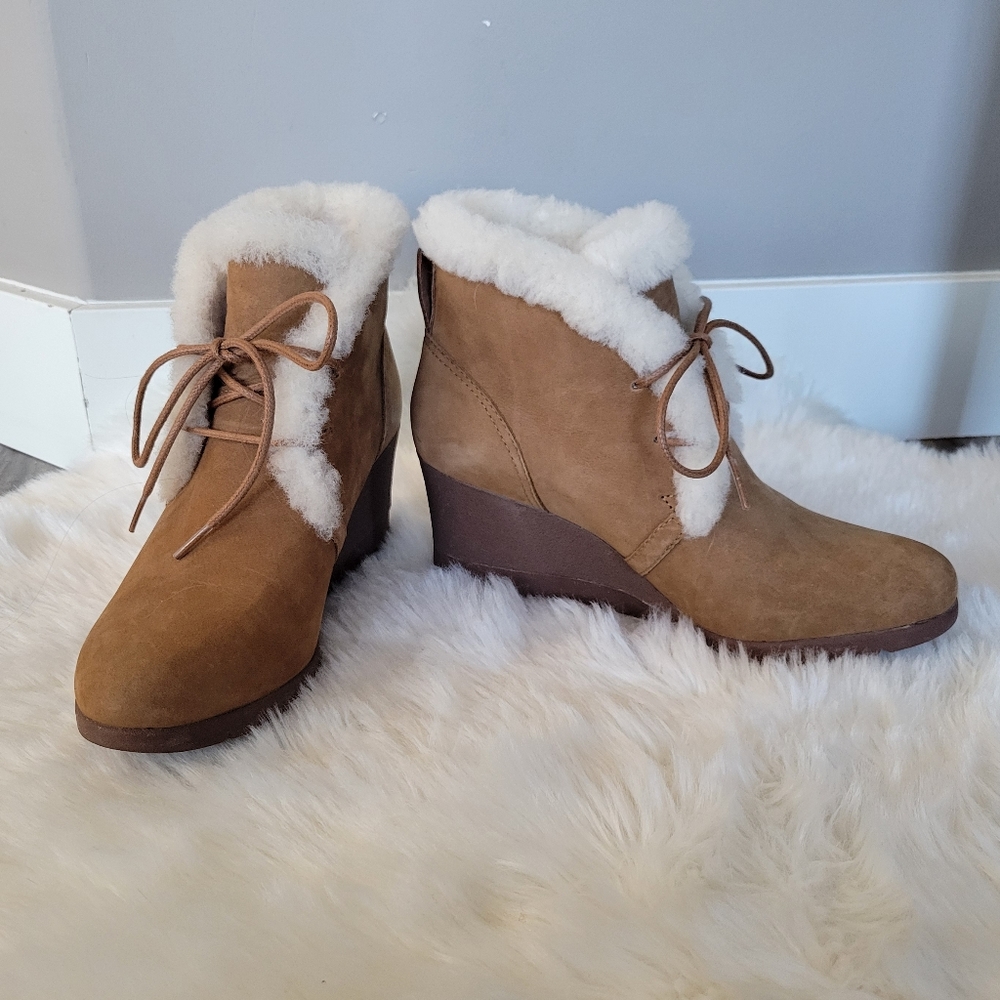 UGG shearling ankle bootie